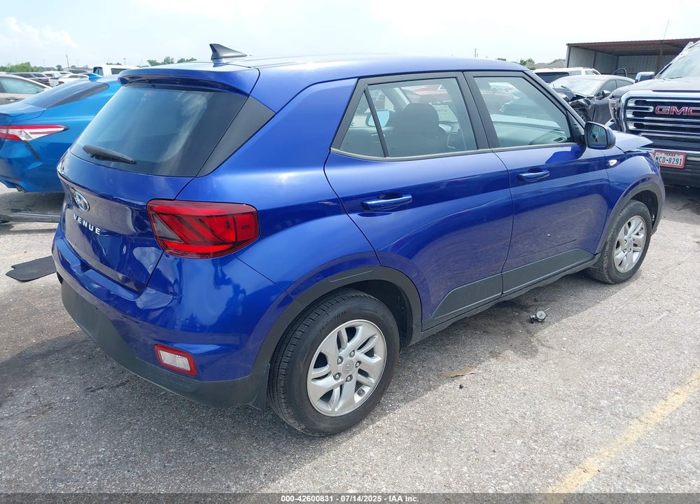 2022 HYUNDAI VENUE VIN: KMHRB8A36NU197647