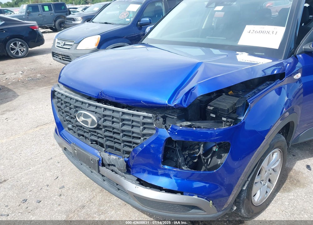 2022 HYUNDAI VENUE VIN: KMHRB8A36NU197647