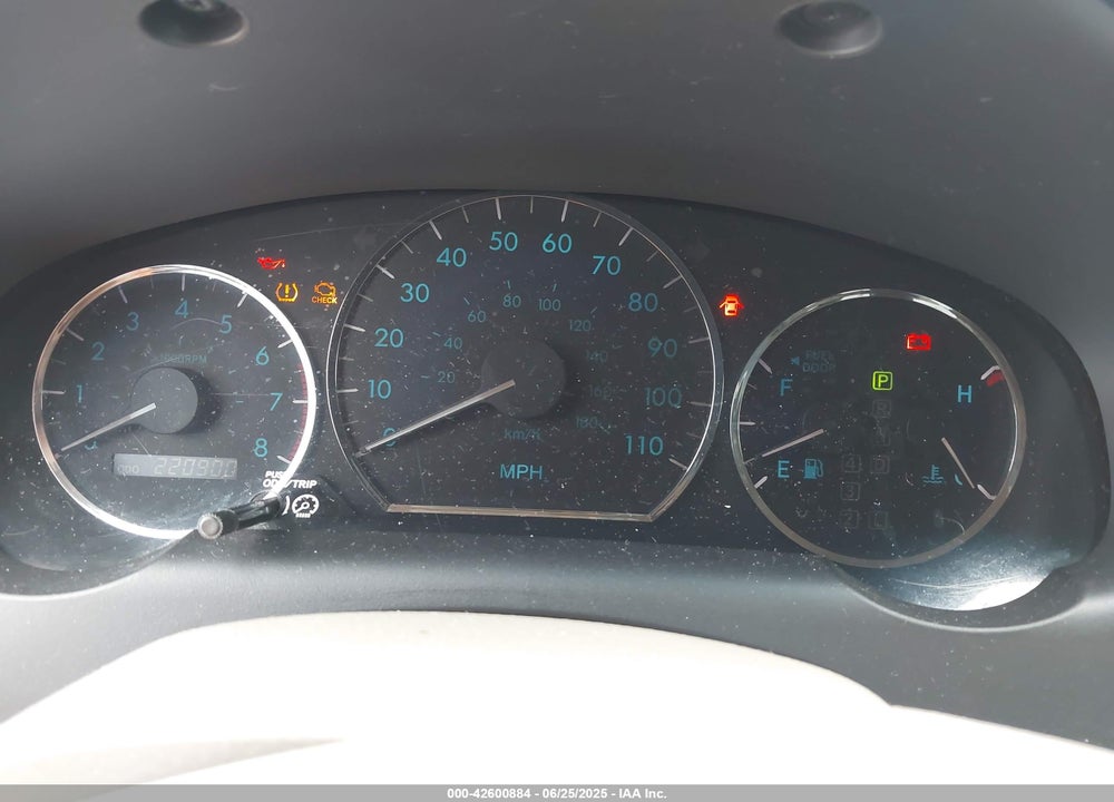 2008 TOYOTA SIENNA VIN: 5TDZK22C28S158269