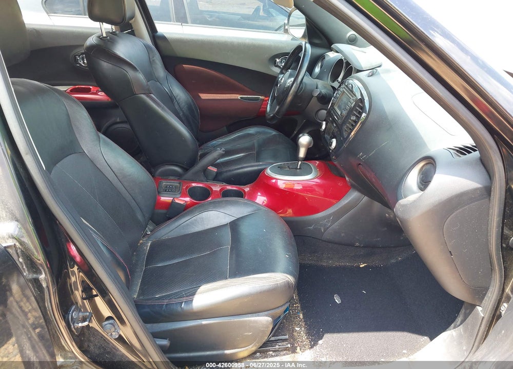 2012 NISSAN JUKE VIN: JN8AF5MV1CT121553