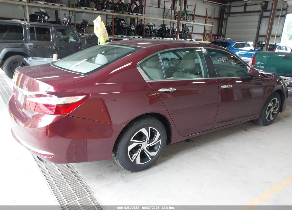 2017 HONDA ACCORD VIN: 1HGCR2F33HA164222