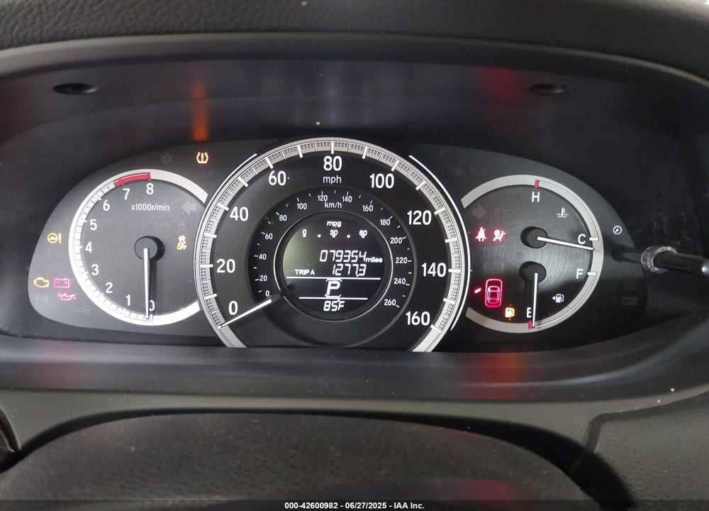 2017 HONDA ACCORD VIN: 1HGCR2F33HA164222