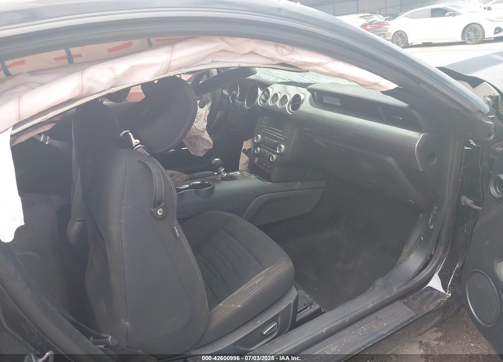 2017 FORD MUSTANG VIN: 1FA6P8CFXH5203406