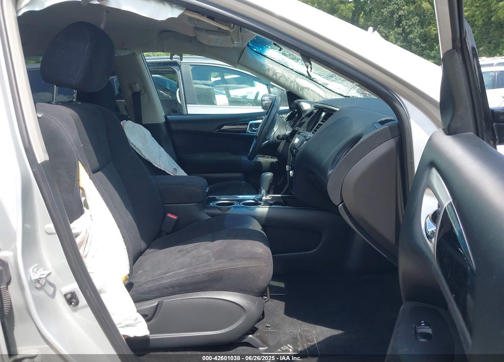 2016 NISSAN PATHFINDER VIN: 5N1AR2MN0GC639348
