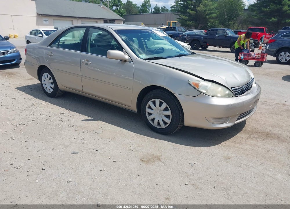 2005 TOYOTA CAMRY LE VIN: 4T1BE32K65U614234