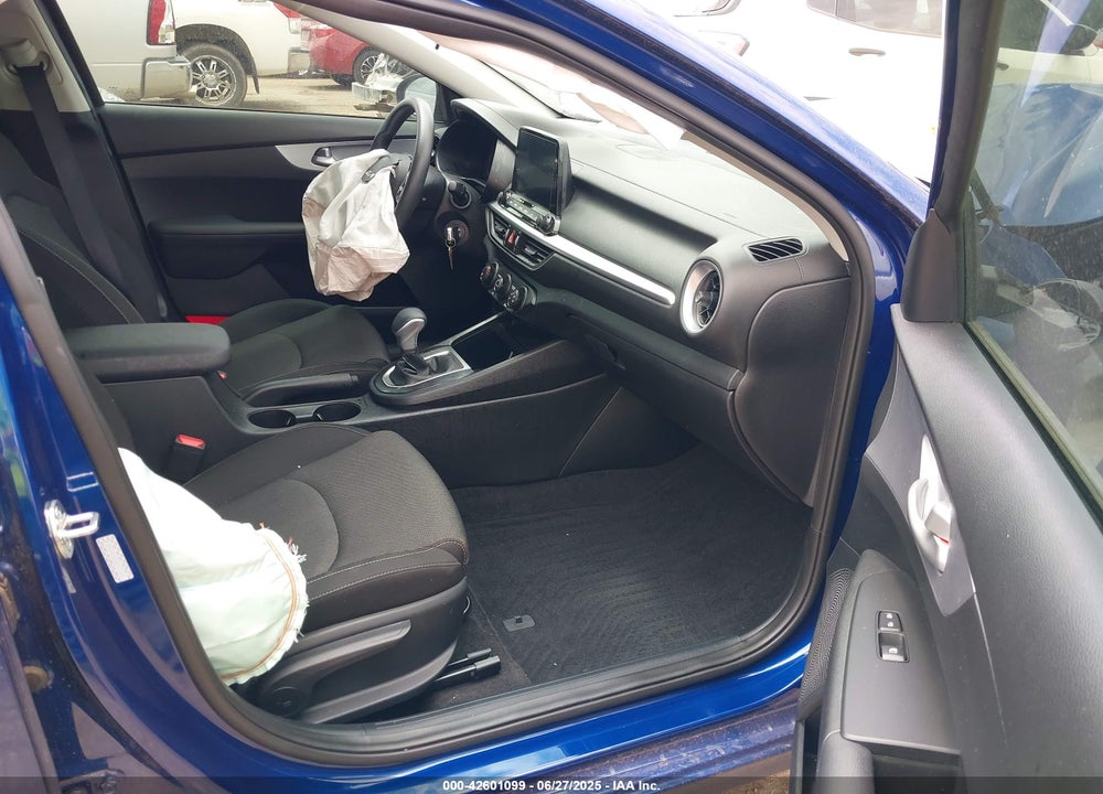 2024 KIA FORTE VIN: 3KPF24AD2RE831128