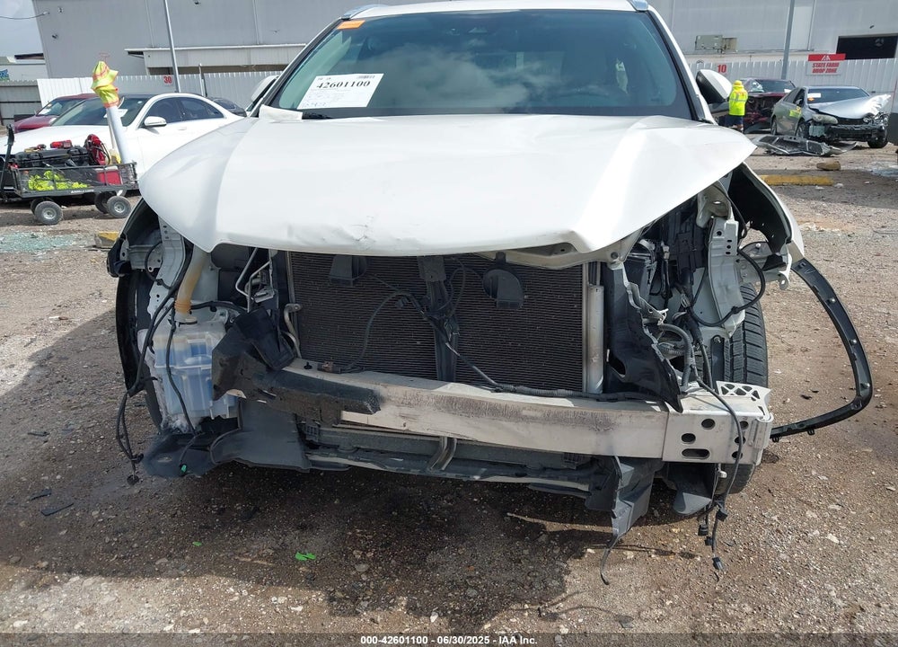 2019 TOYOTA HIGHLANDER VIN: 5TDKZRFH0KS557636