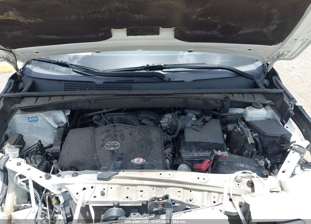 2019 TOYOTA HIGHLANDER VIN: 5TDKZRFH0KS557636