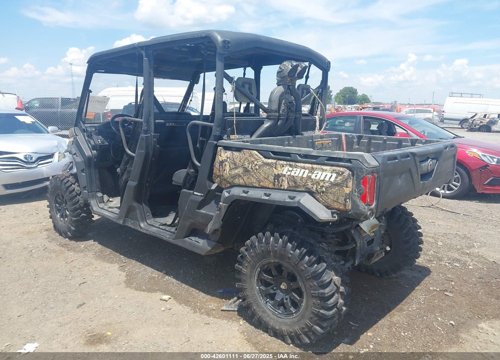 2023 CAN-AM DEFENDER MAX X MR HD10 VIN: 3JBUAAX40PK003192