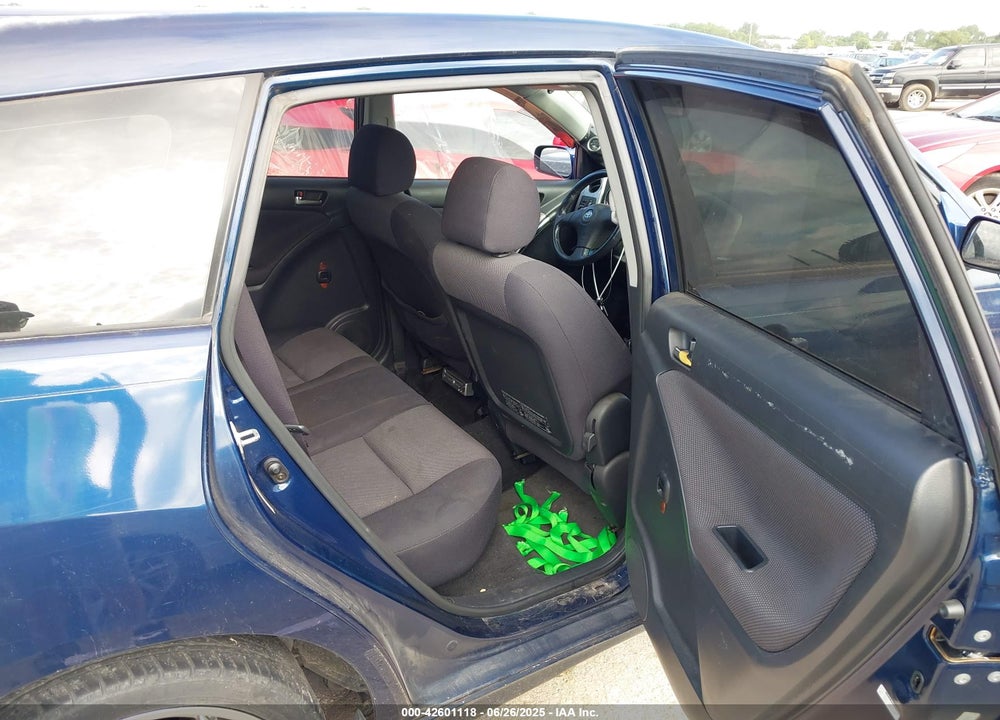 2003 TOYOTA MATRIX/XR VIN: 2T1KR32E83C048008