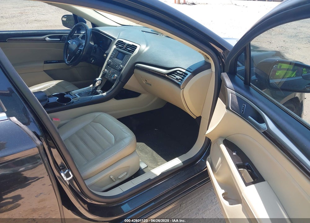 2014 FORD FUSION VIN: 3FA6P0HD5ER164824