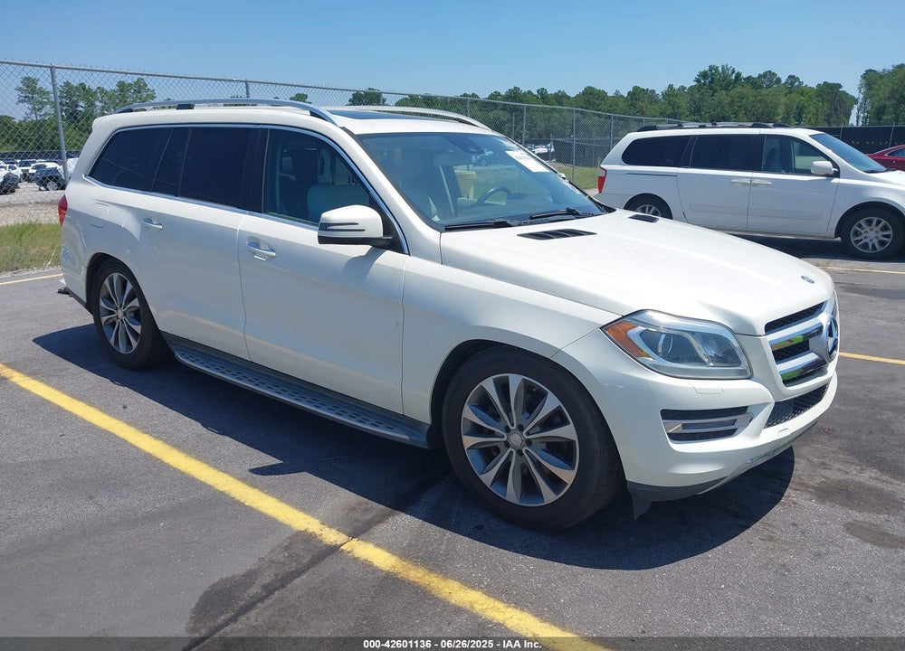 2014 MERCEDES-BENZ GL 450 4MATIC VIN: 4JGDF7CE4EA348588