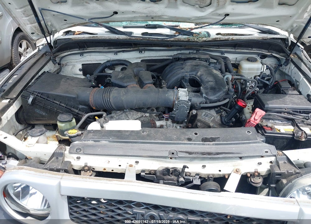 2011 TOYOTA FJ CRUISER VIN: JTEBU4BF6BK111452