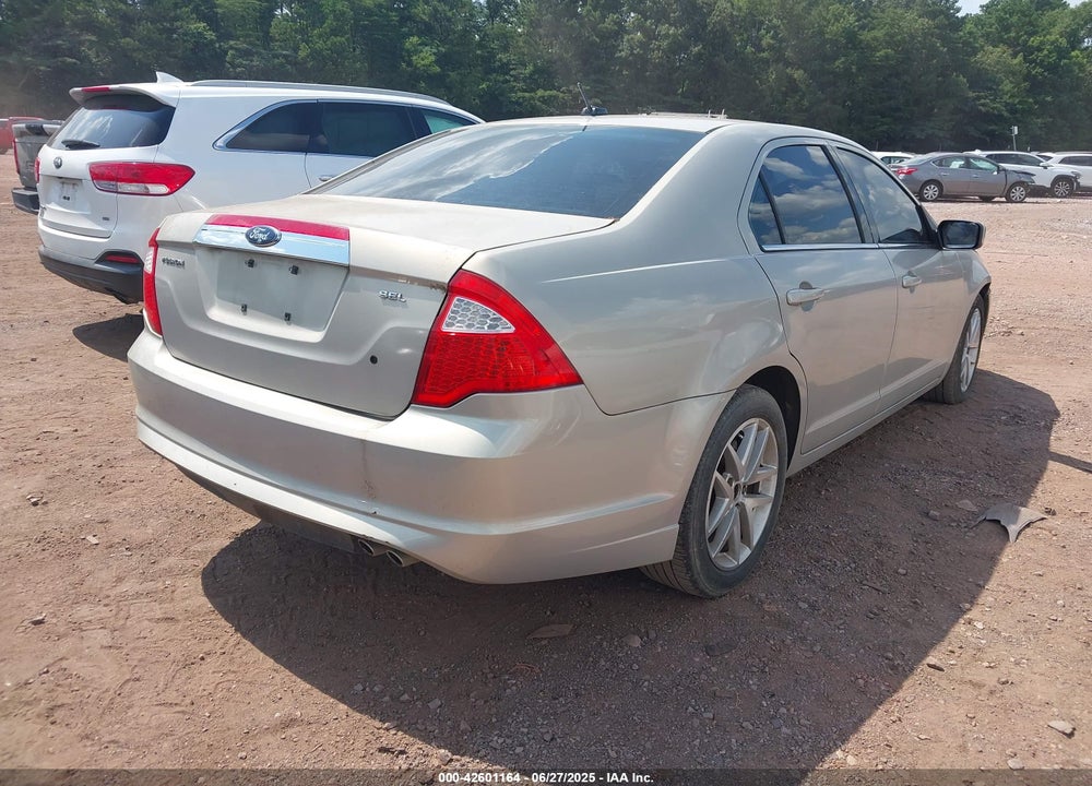 2010 FORD FUSION VIN: 3FAHP0JAXAR262444