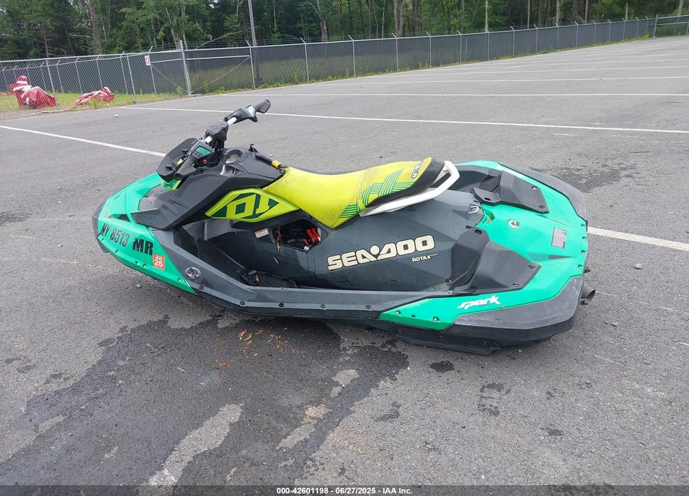 2021 SEADOO SPARK VIN: 00000YDV01012F021