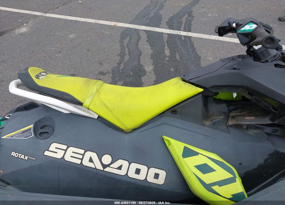 2021 SEADOO SPARK VIN: 00000YDV01012F021
