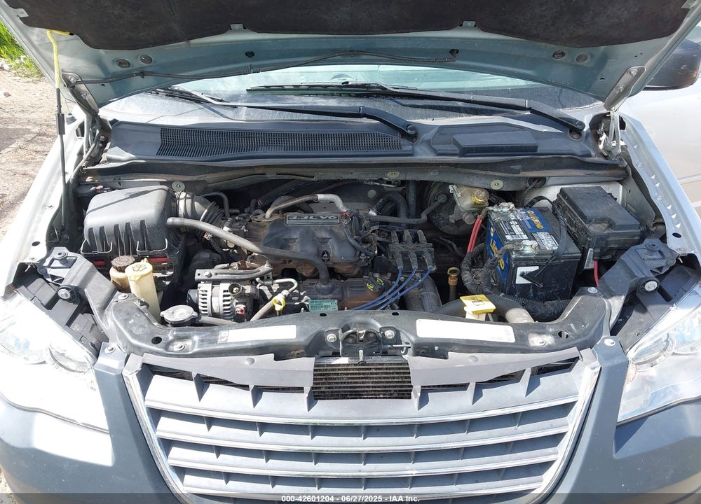 2009 CHRYSLER TOWN & COUNTRY LX VIN: 2A8HR44E89R630611