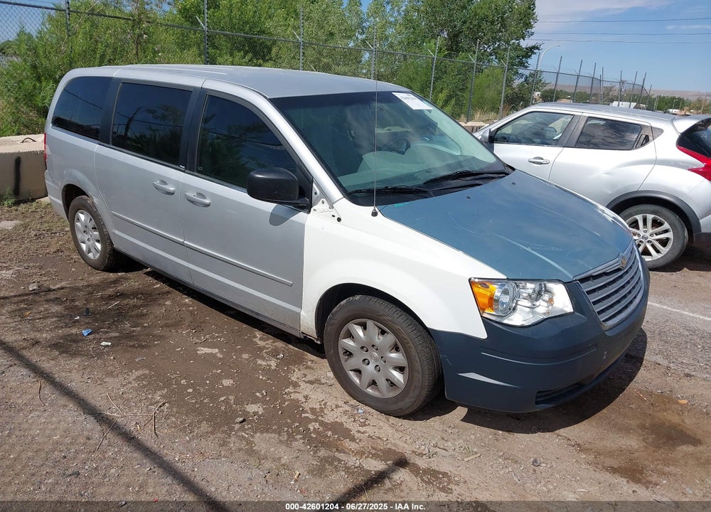 2009 CHRYSLER TOWN & COUNTRY LX VIN: 2A8HR44E89R630611