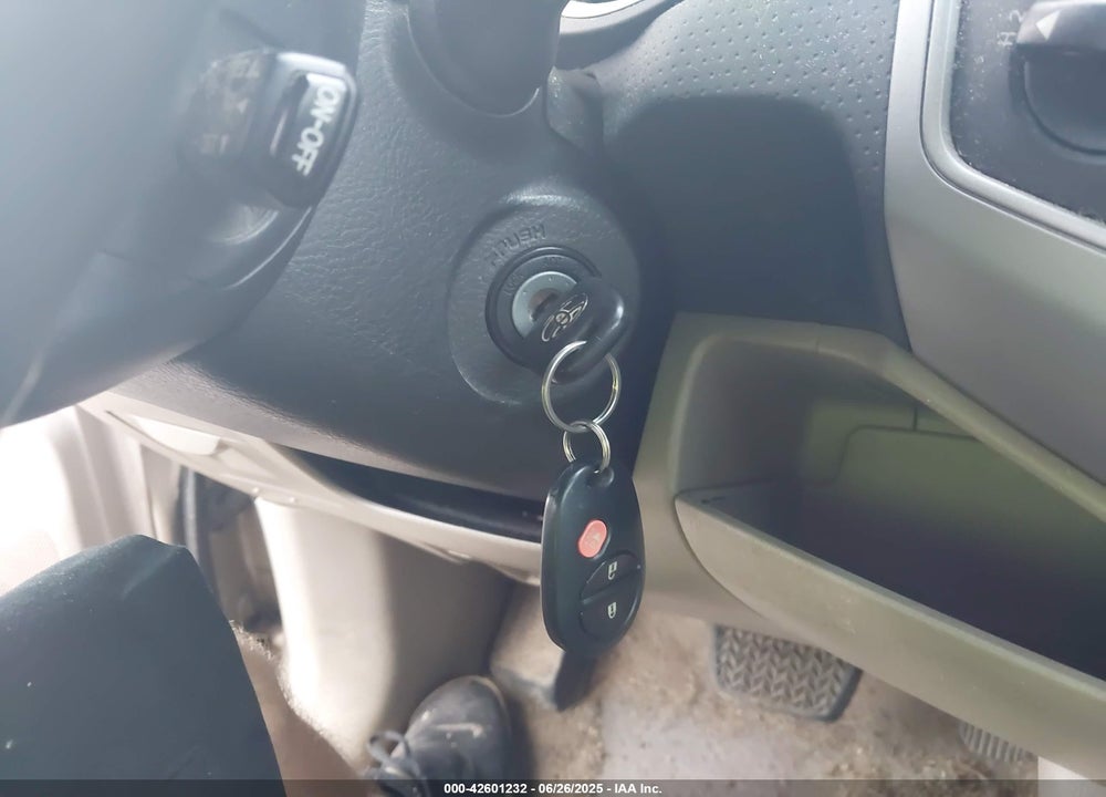2008 TOYOTA TACOMA VIN: 5TEMU52N48Z472256