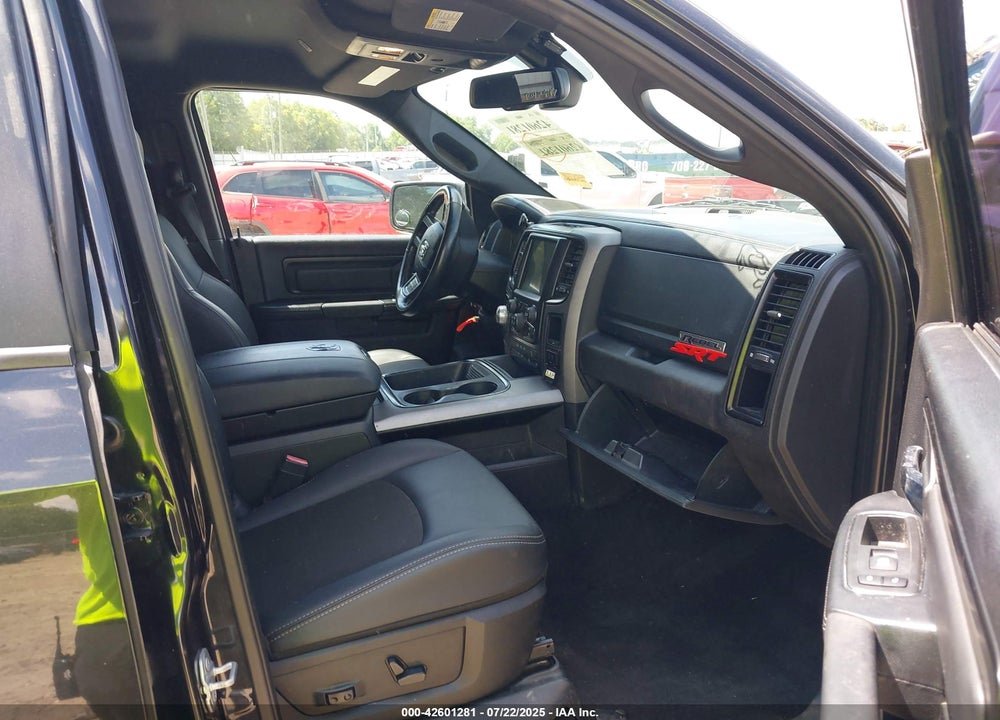 2017 RAM 1500 VIN: 1C6RR7YT1HS749918