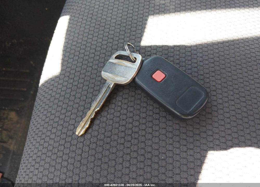 2007 PONTIAC VIBE VIN: 5Y2SL65887Z432925