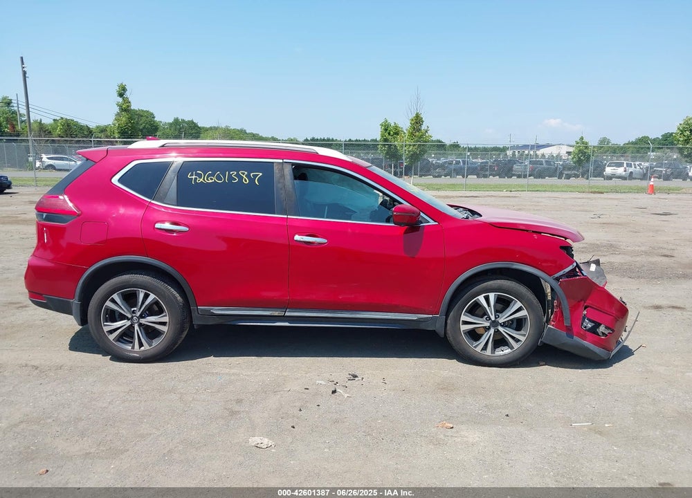 2017 NISSAN ROGUE VIN: 5N1AT2MV5HC794464