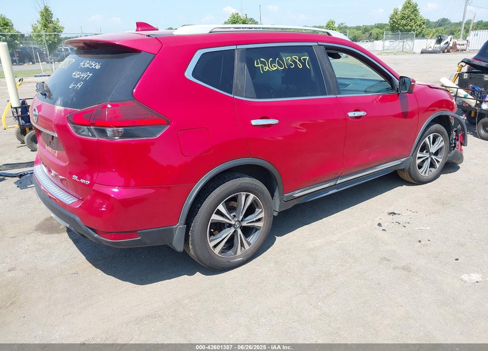 2017 NISSAN ROGUE VIN: 5N1AT2MV5HC794464