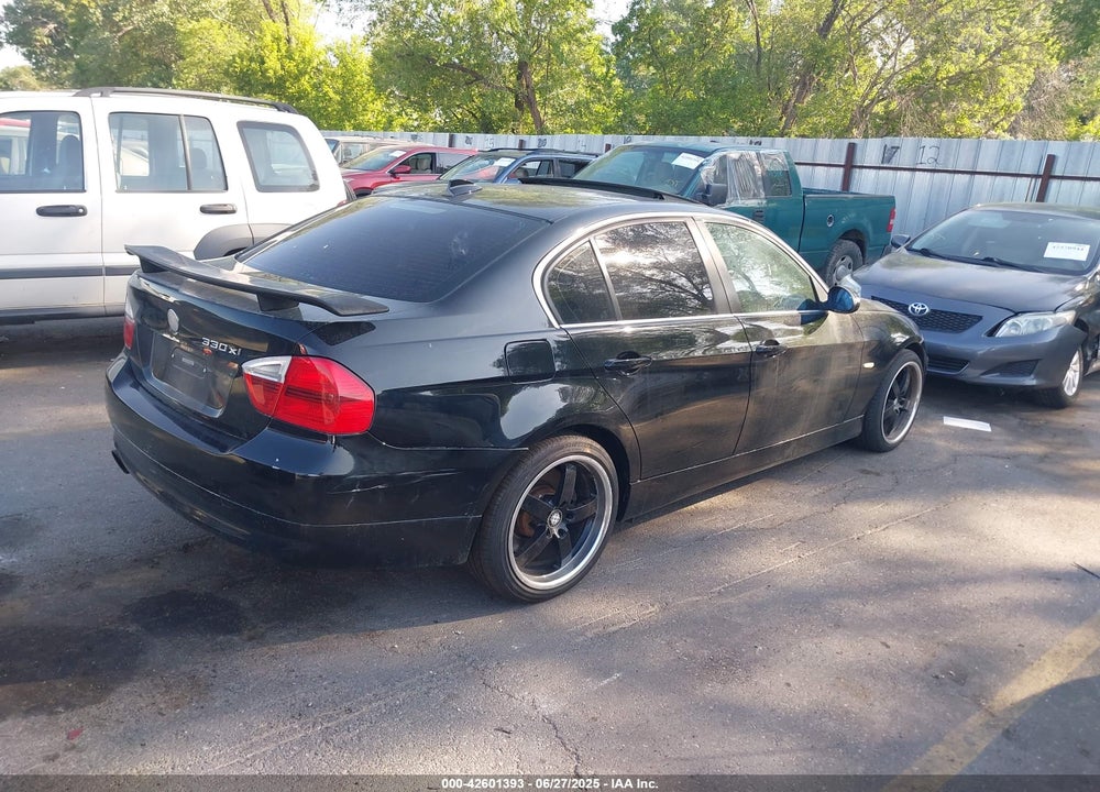 2006 BMW 330XI VIN: WBAVD33576KV61101