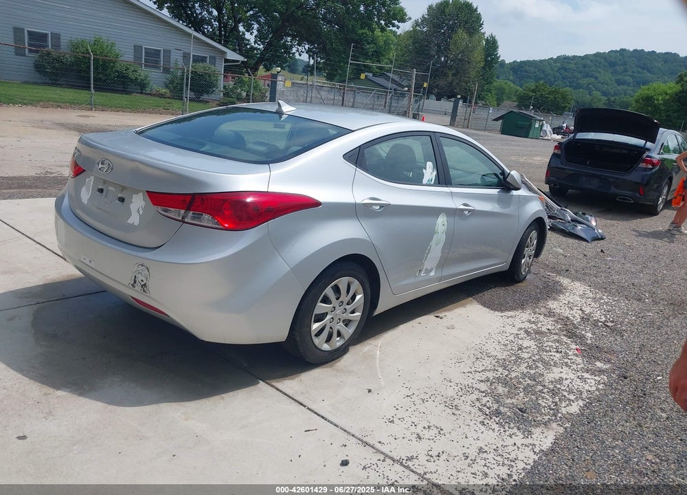 2012 HYUNDAI ELANTRA VIN: KMHDH4AEXCU234117
