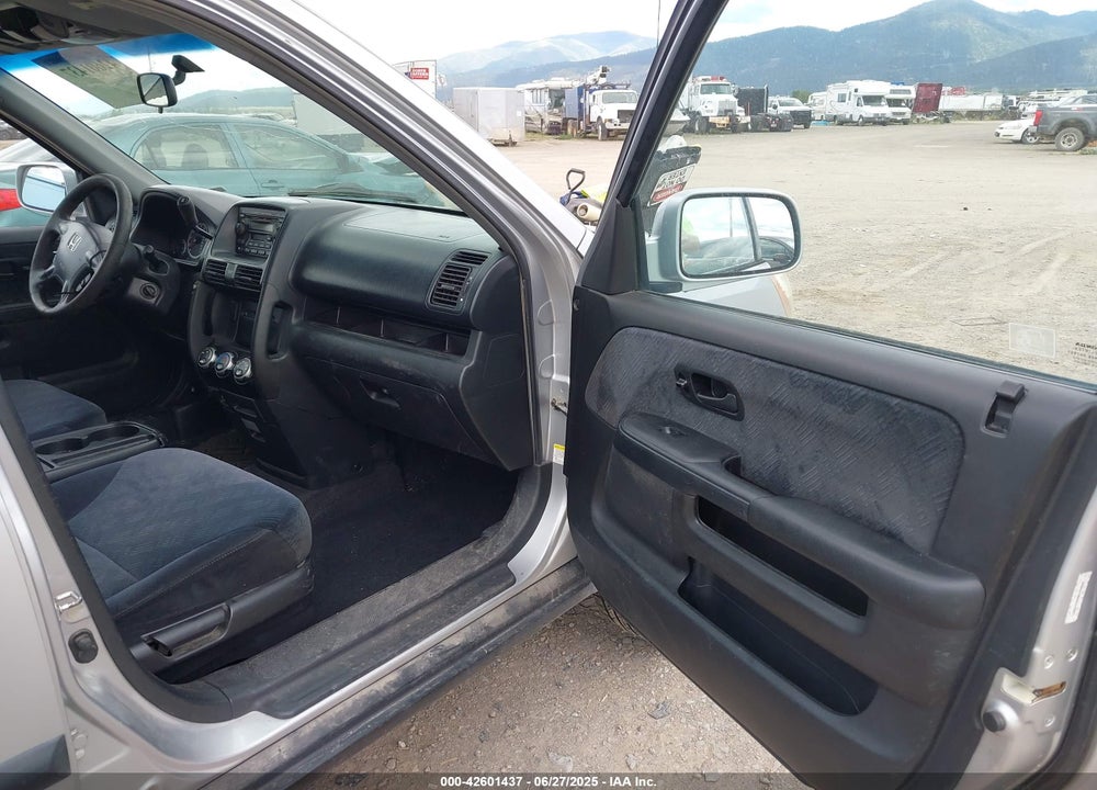 2005 HONDA CR-V EX VIN: SHSRD78845U310927