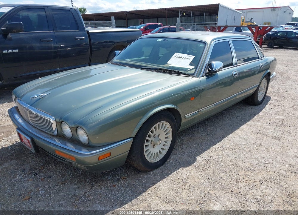 1996 JAGUAR VANDENPLAS VIN: SAJKX6743TC763201