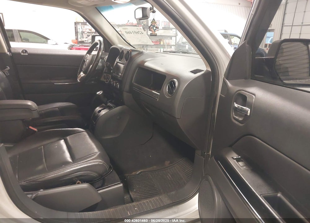 2011 JEEP PATRIOT VIN: 1J4NF4GB5BD129795