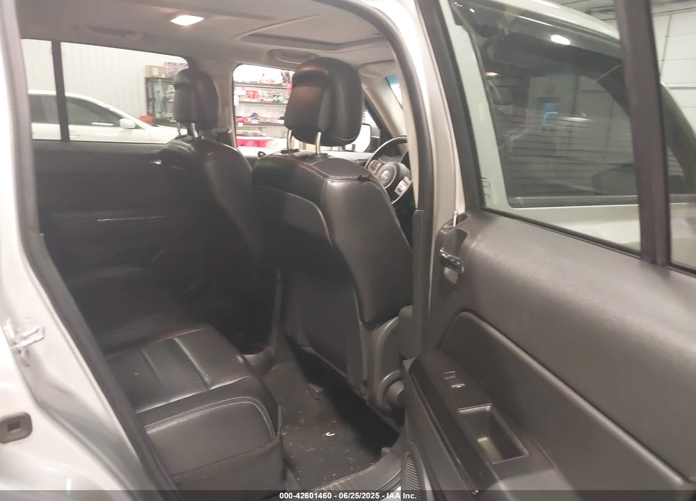 2011 JEEP PATRIOT VIN: 1J4NF4GB5BD129795