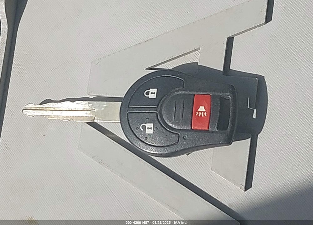 2018 NISSAN VERSA NOTE VIN: 3N1CE2CP0JL359181
