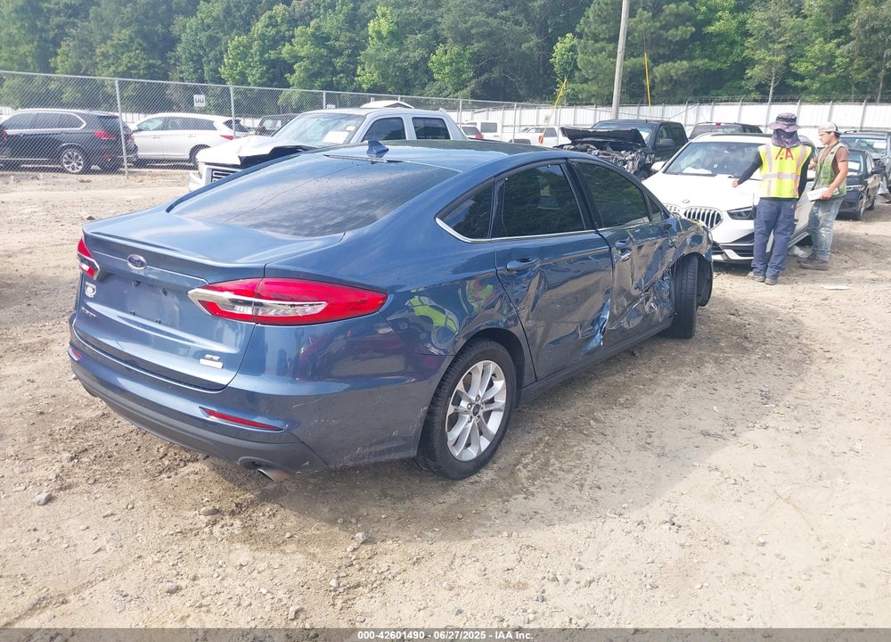 2019 FORD FUSION VIN: 3FA6P0HD8KR114074