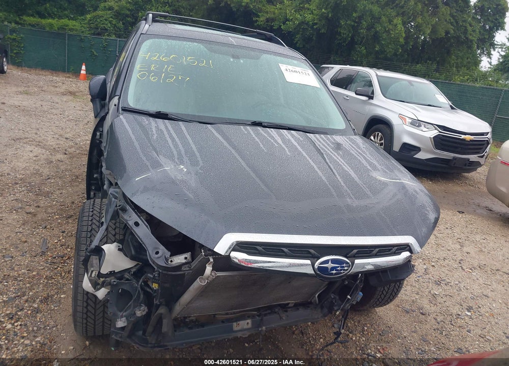 2018 SUBARU FORESTER VIN: JF2SJAJC4JH417551