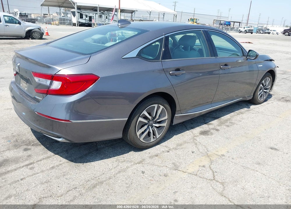 2018 HONDA ACCORD HYBRID VIN: 1HGCV3F4XJA000692