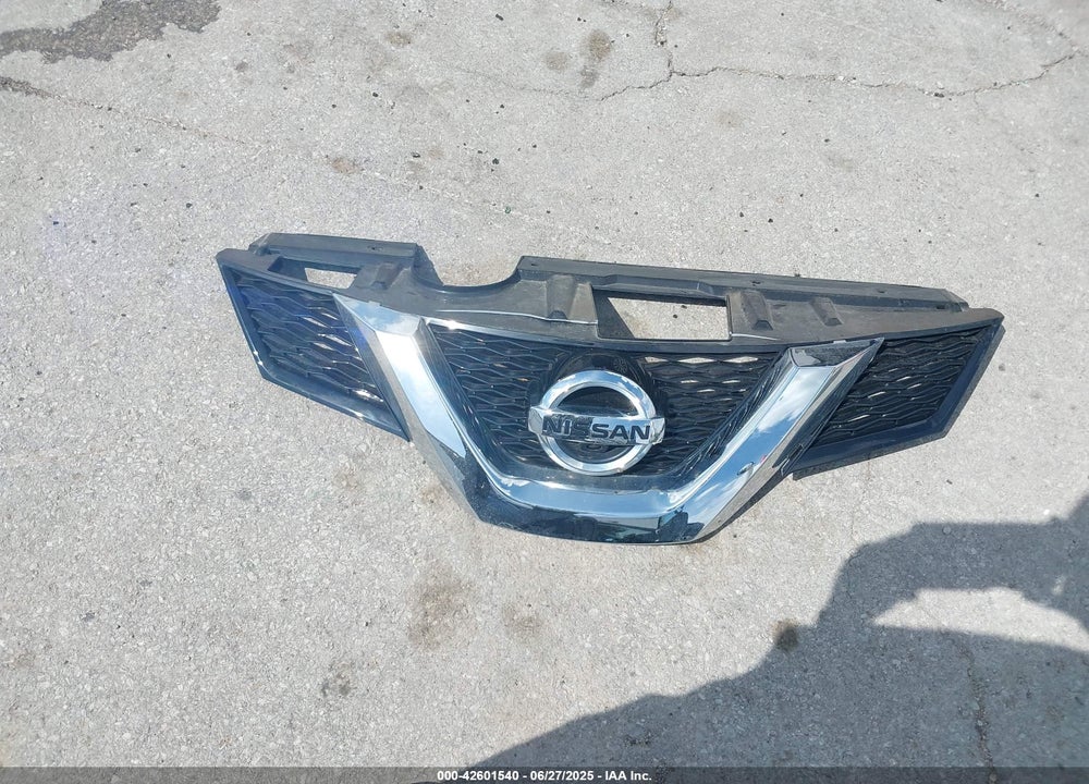 2015 NISSAN ROGUE VIN: 5N1AT2MVXFC766575