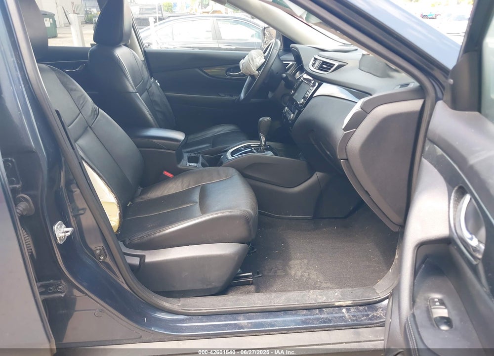 2015 NISSAN ROGUE VIN: 5N1AT2MVXFC766575