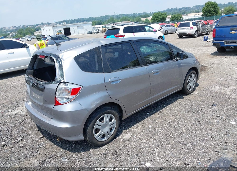 2010 HONDA FIT VIN: JHMGE8H21AS011436