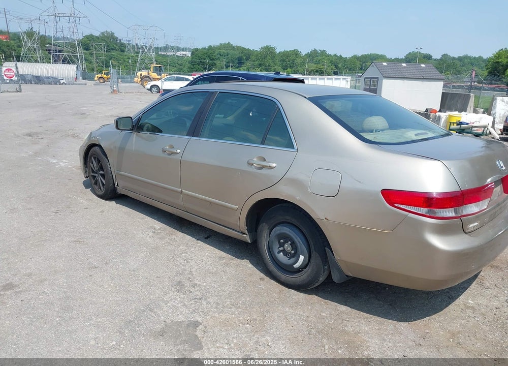 2003 HONDA ACCORD 2.4 EX VIN: JHMCM56653C073585