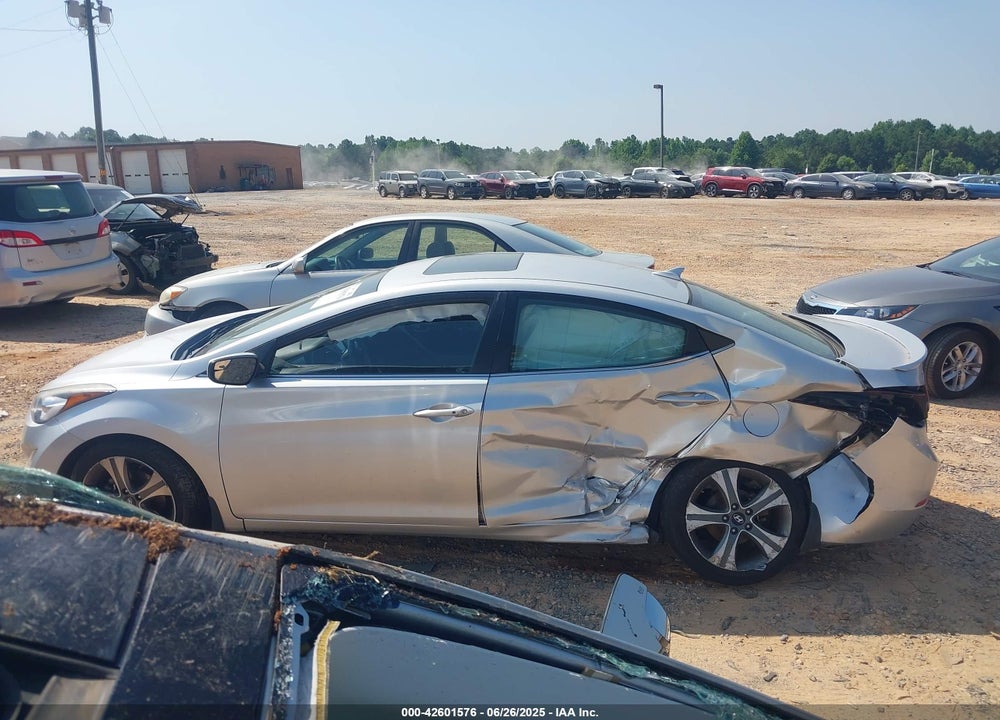 2015 HYUNDAI ELANTRA VIN: KMHDH4AH1FU229550