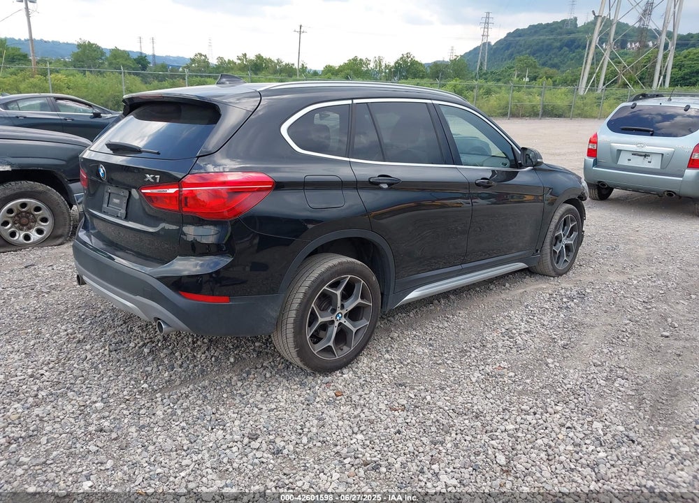 2018 BMW X1 XDRIVE28I VIN: WBXHT3C38J5K25498