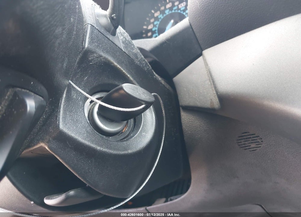 2013 FORD ESCAPE VIN: 1FMCU0F74DUB82088