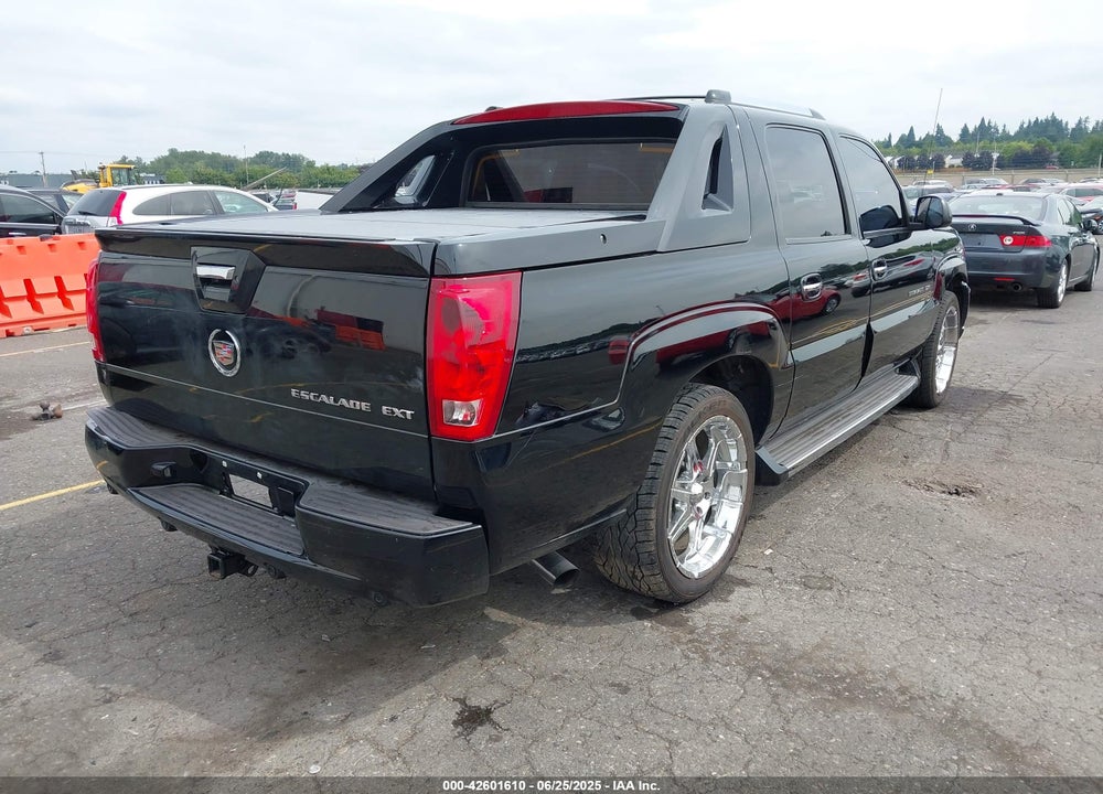 2005 CADILLAC ESCALADE EXT STANDARD VIN: 3GYEK62N65G152390