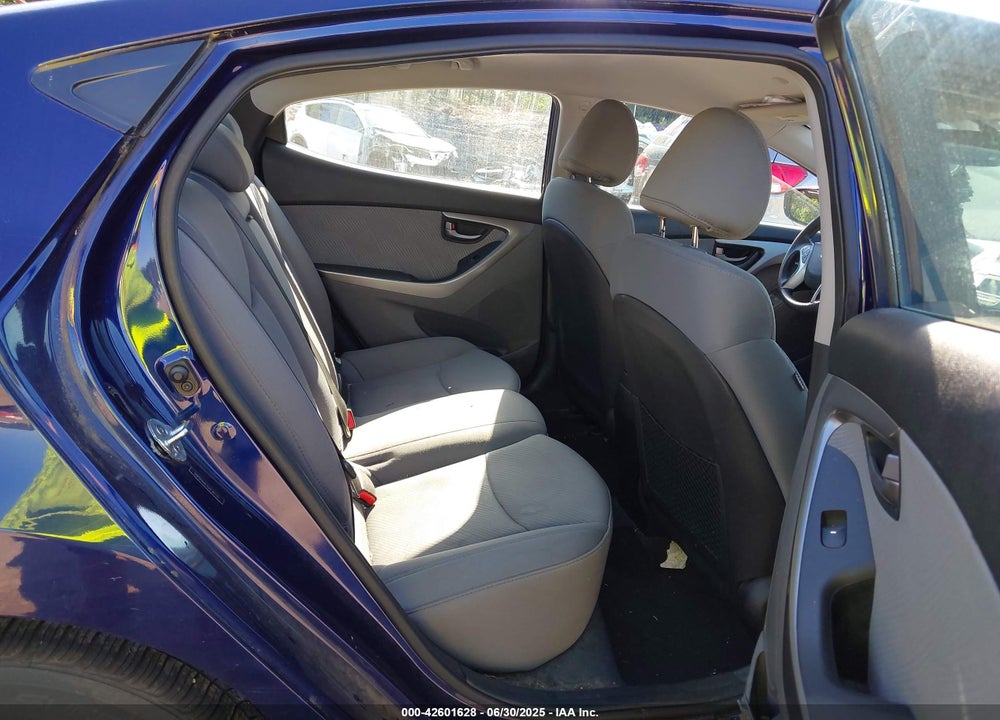 2012 HYUNDAI ELANTRA VIN: 5NPDH4AE1CH130730
