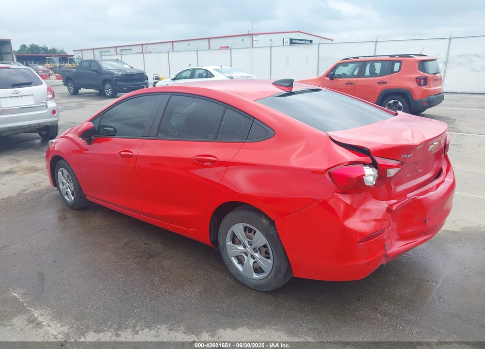 2018 CHEVROLET CRUZE VIN: 1G1BC5SM9J7143883