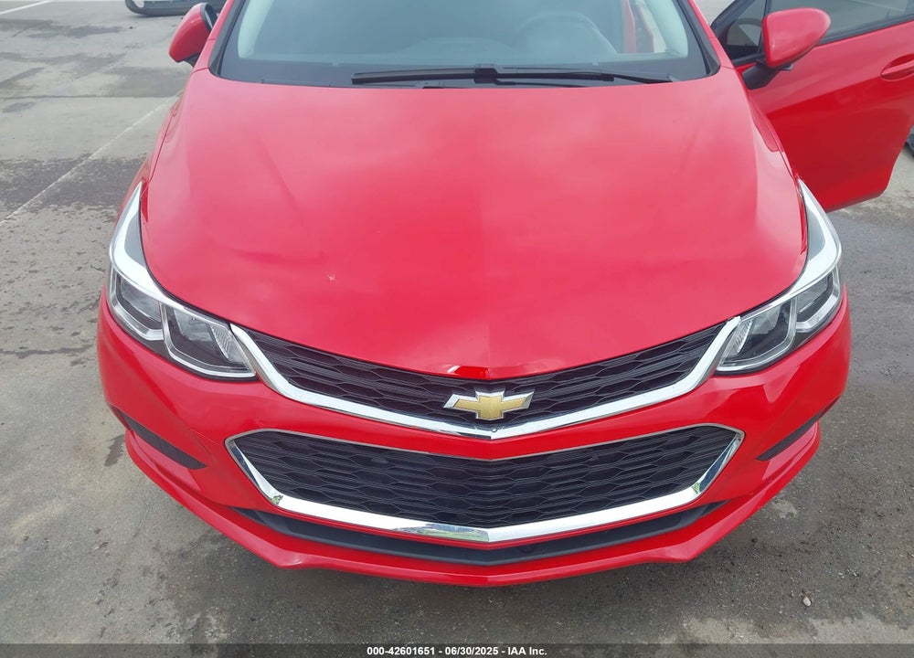 2018 CHEVROLET CRUZE VIN: 1G1BC5SM9J7143883