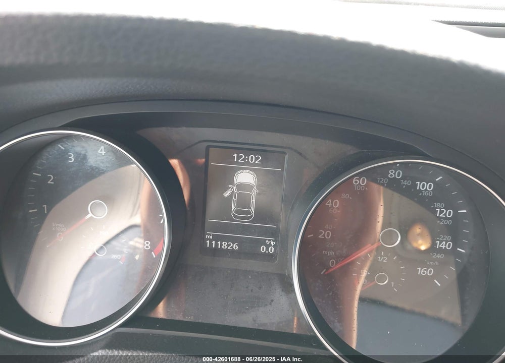 2018 VOLKSWAGEN PASSAT VIN: 1VWBA7A38JC020260
