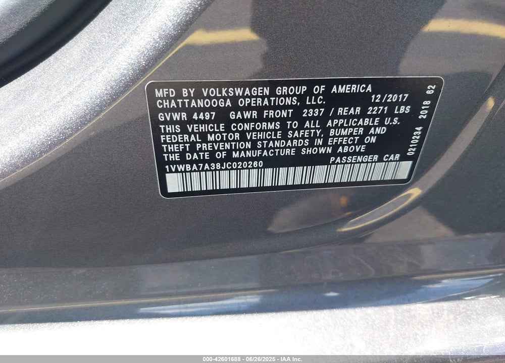 2018 VOLKSWAGEN PASSAT VIN: 1VWBA7A38JC020260